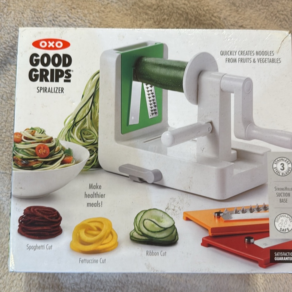 Brand new never used spiralizer